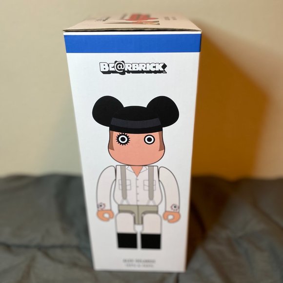 Medicom Toy | Stanley Kubrick's Clockwork Orange Bear 100% & 400% - Picture 5 of 6